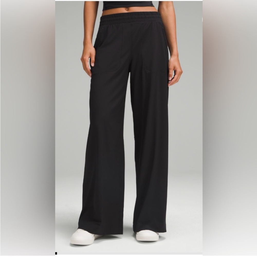 lululemon Swift Mid-Rise Wide-Leg Pant Black SZ 10 Excellent Condition
